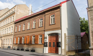 Rekonstrukcija. Raiņa un Aspazijas mājas rekonstrukcija un restaurācija Baznīcas ielā, Rīgā. 