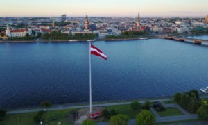 Monumentāla Latvijas karoga masta būvniecība AB Dambis, Rīga. Pasūtītājs: Biedrība «Latvijas Karogs». Arhitekts Andris Kronbergs, «ARHIS Arhitekti». Būvnieks “RECK”. Būvuzraudzība Alvis Krauklis, «FABRUM».