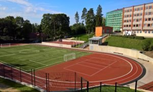 Ogres 1.vidusskolas stadiona rekonstrukcija, publiskās ārtelpas objekts, Zinību iela 3, Ogre. Pasūtītājs Ogres novada pašvaldība. Projekts Raisa Dmitrijeva, «Komunālprojekts». Būvnieks PS «Guliver Construction», projekta vadītājs Aleksandrs Peršins. Būvuzraudzība “Akorda”, Vladimirs Afanasjevs.