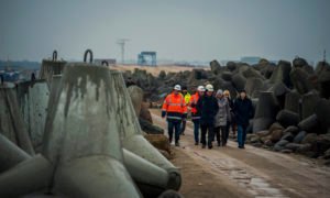 Ventspils brīvostas Dienvidu mola atjaunošanas būvdarbu uzsākšana