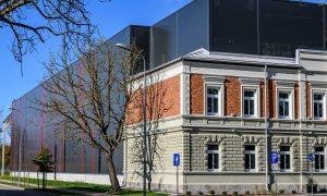 Rūpnīca Karostā Zemgales ielā 1, Liepāja. Pasūtītājs EB Liepāja, projekts G.Vīksnas arhitektu birojs, būvnieks UPTK. 