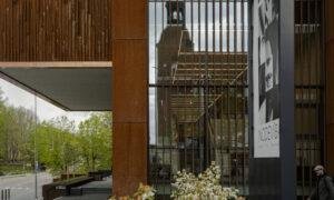 Valmieras teātra spožās pārvērtības