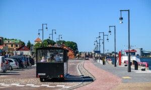 Ostas ielas promenāde Ventspilī