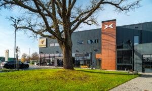 Parbūve. Auto Brava salons K.Ulmaņa gatve 96, Rīga. Pasūtītājs SMALAT. Projektētājs M.A.DESIGN. Būvnieks AIMASA. Būvuzraugs Forma 2.