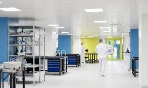 Ražo&scaron;anas ēkas pārbūve Celtniecības ielā 8, Līvānos. Pasūtītājs Light Guide Optics International. Projektētājs Mindaro. Būvnieks FUDANS. Būvuzraugs DENZ.