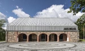 Pārbūve. Taurupes muižas klēts Taurupē. Pasūtītājs Ogres novada pa&scaron;valdība. Projektētājs Arhitektu birojs LOFT. Būvnieks Lagron.