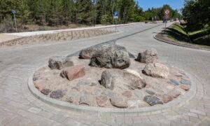 Inženierbūve &ndash; pārbūve. Kāpu promenāde Ventspilī posmā gar pludmales ieejām 5., 6., 7. Pasūtītājs Ventspils valstspilsētas pa&scaron;valdības iestāde Ventspils Komunālā pārvalde. Projektētājs SBI-Ventspils. Būvnieks Marpet. Būvuzraugs SB Uzraudzība. 