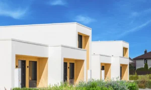 Jauns dzīvojamais rindu māju komplekss Vide Ādaži Rudzupuķu iela 1, Ādaži. Pasūtītājs Invego Ādaži Vide. Projektētājs Tectum. Būvnieks  Mitt&Perlebach. Būvuzraugs BCS Consulting.